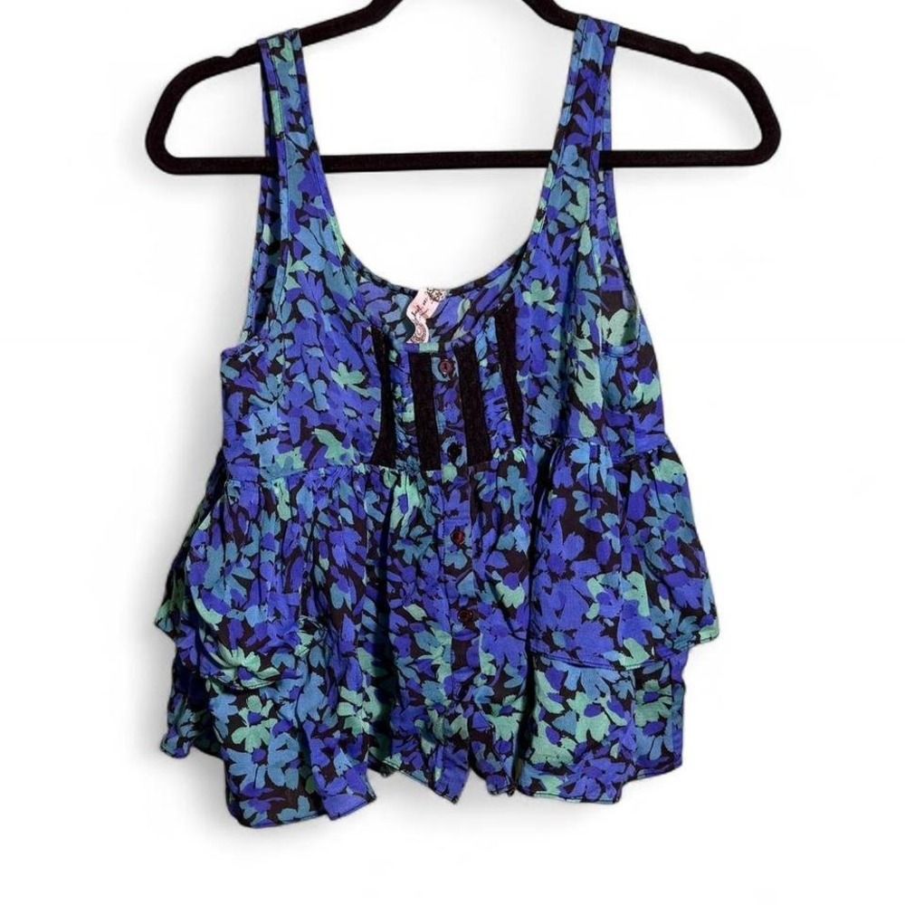 Free People size small/medium cropped blue floral tank top